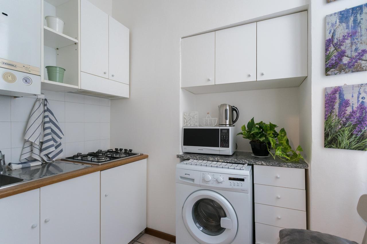 Love & Smile Apartment By Rent All Como Kültér fotó