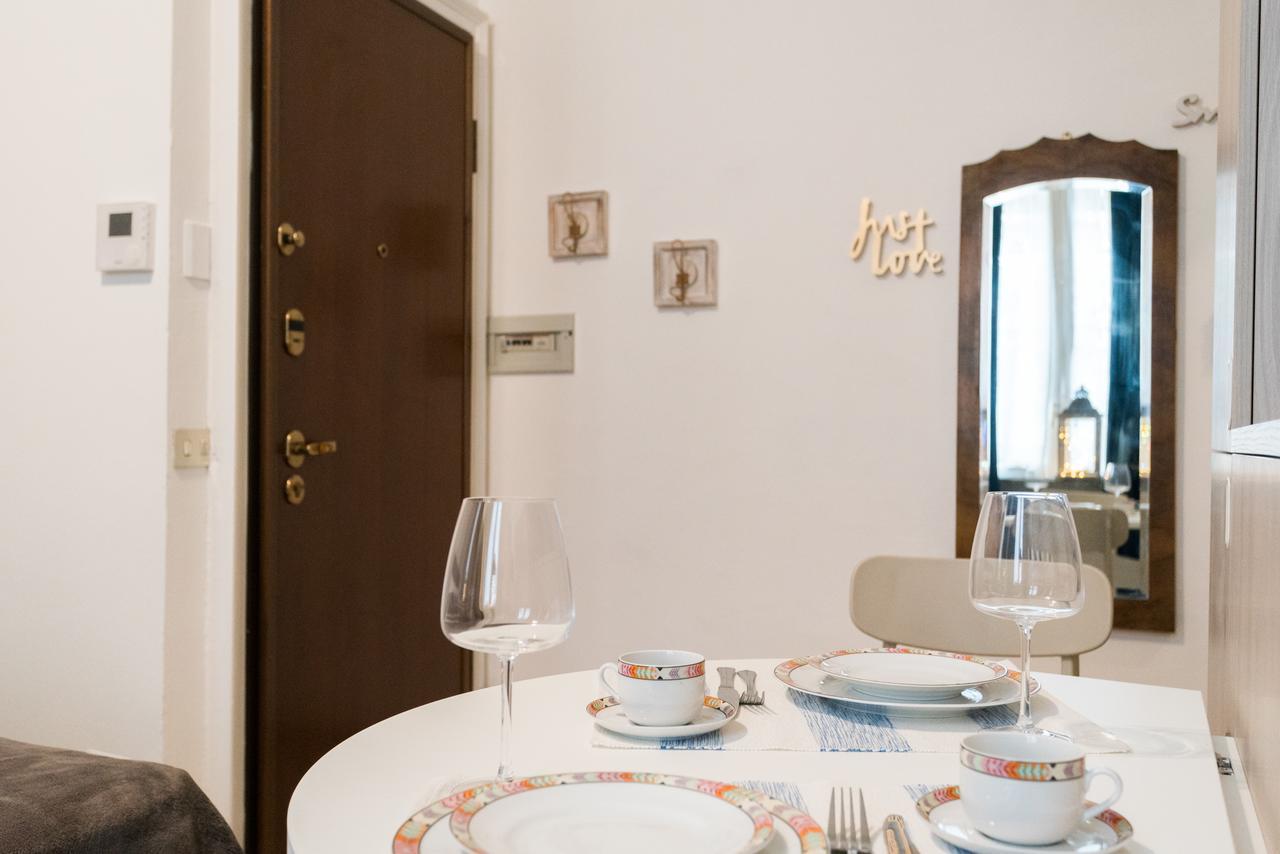 Love & Smile Apartment By Rent All Como Kültér fotó